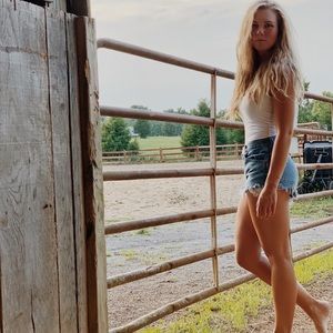 Meet your Posher, Lexi